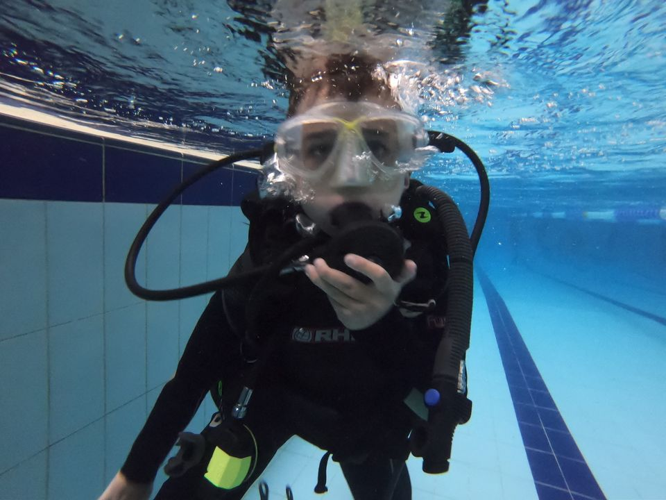 Try scuba in the pool